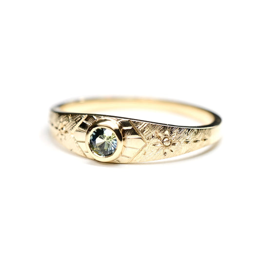 Crest Ring - Miarante