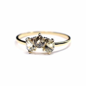 
                
                    Load image into Gallery viewer, Evie Ring Golden Sapphire
                
            