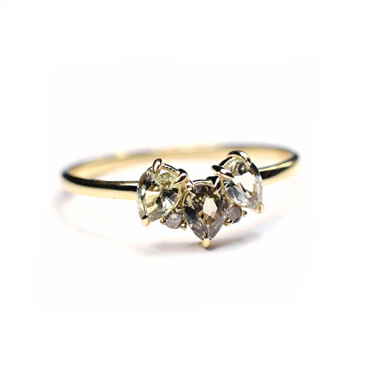 Evie Ring Golden Sapphire