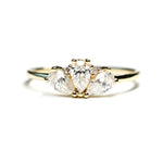 Ava Ring Diamond